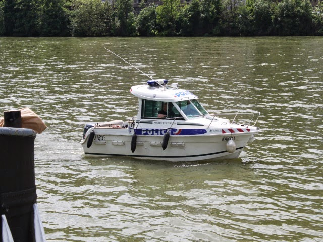 Lyon : pour échapper à la police, il se jette dans la Saône Lyon : pour échapper à la police, il se jette dans la Saône