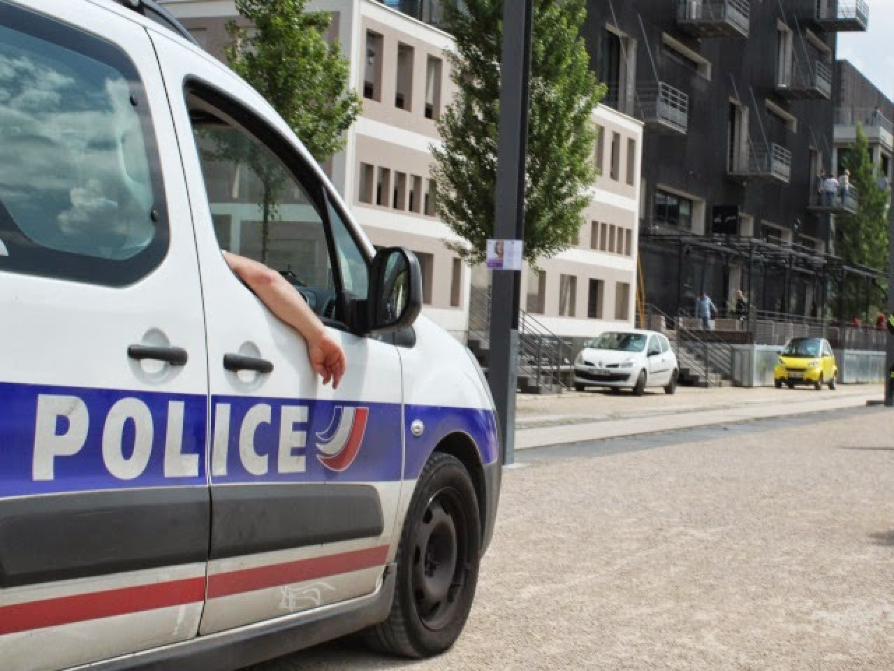 Lyon : il agresse sexuellement une femme en plein centre-ville Lyon : il agresse sexuellement une femme en plein centre-ville
