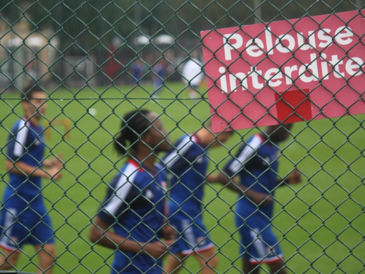 OL : le jeune défenseur Louis Nganioni prêté à Utrecht OL : le jeune défenseur Louis Nganioni prêté à Utrecht