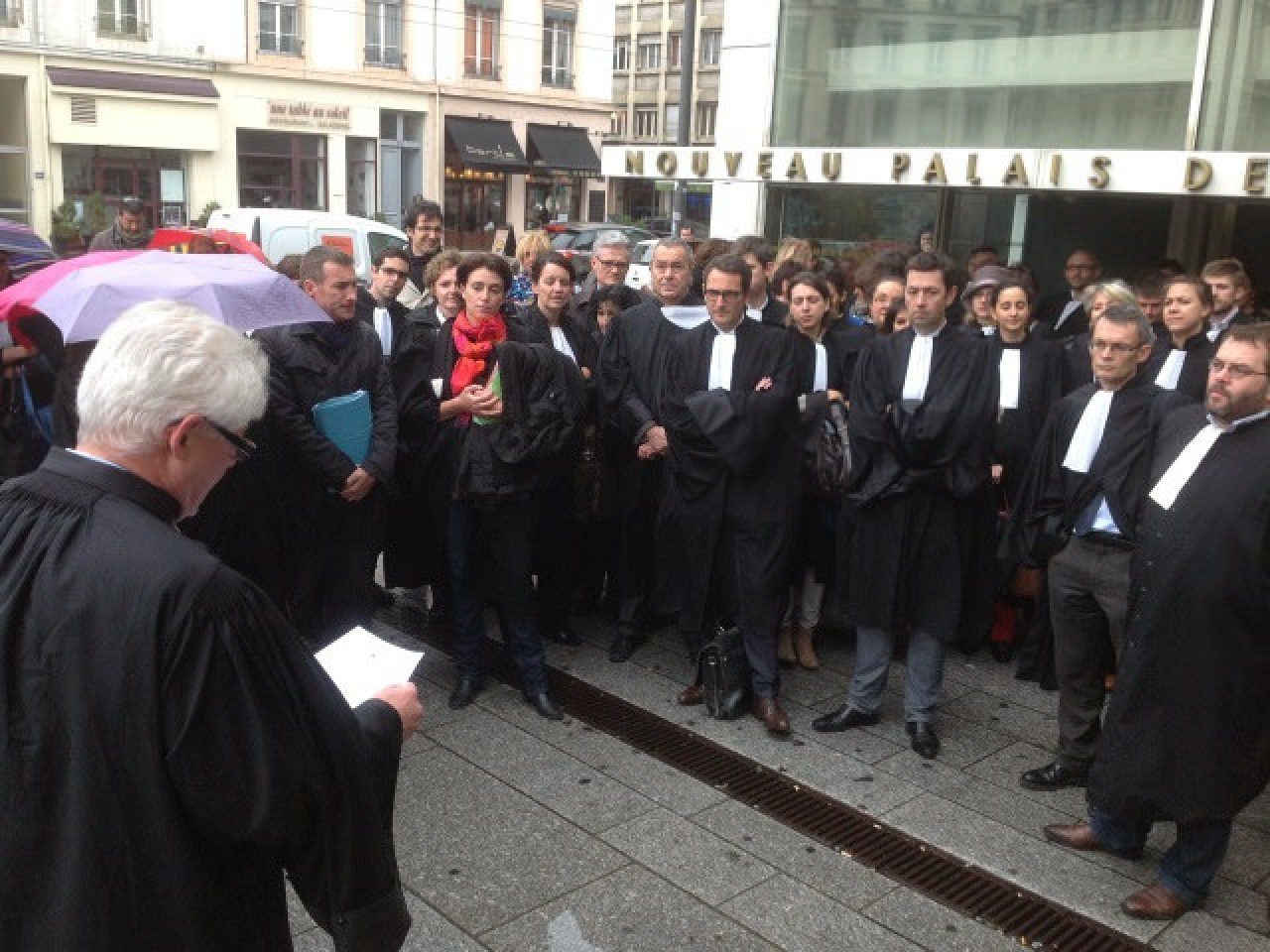 Les avocats du Barreau de Lyon en grève ce vendredi Les avocats du Barreau de Lyon en grève ce vendredi