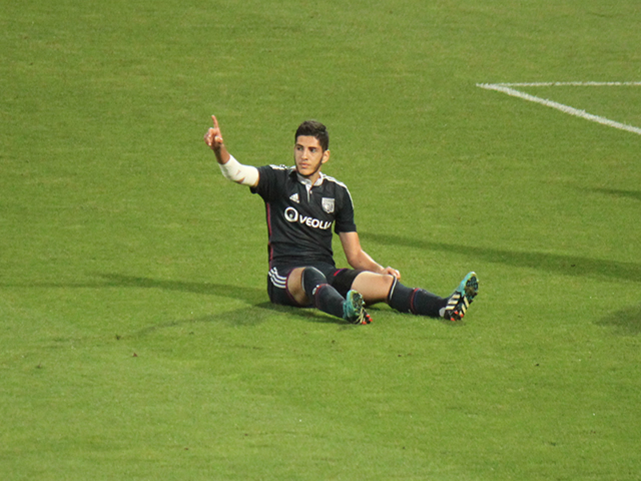 Bologne prêt à accueillir Yassine Benzia (OL) ? Bologne prêt à accueillir Yassine Benzia (OL) ?