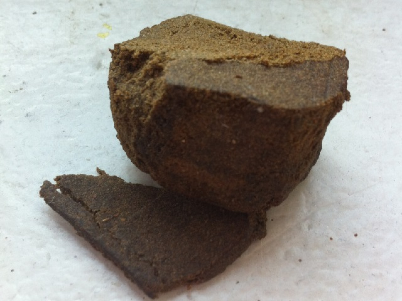 L'antigang lyonnais stoppe un go-fast : 250 kilos de cannabis saisis L'antigang lyonnais stoppe un go-fast : 250 kilos de cannabis saisis