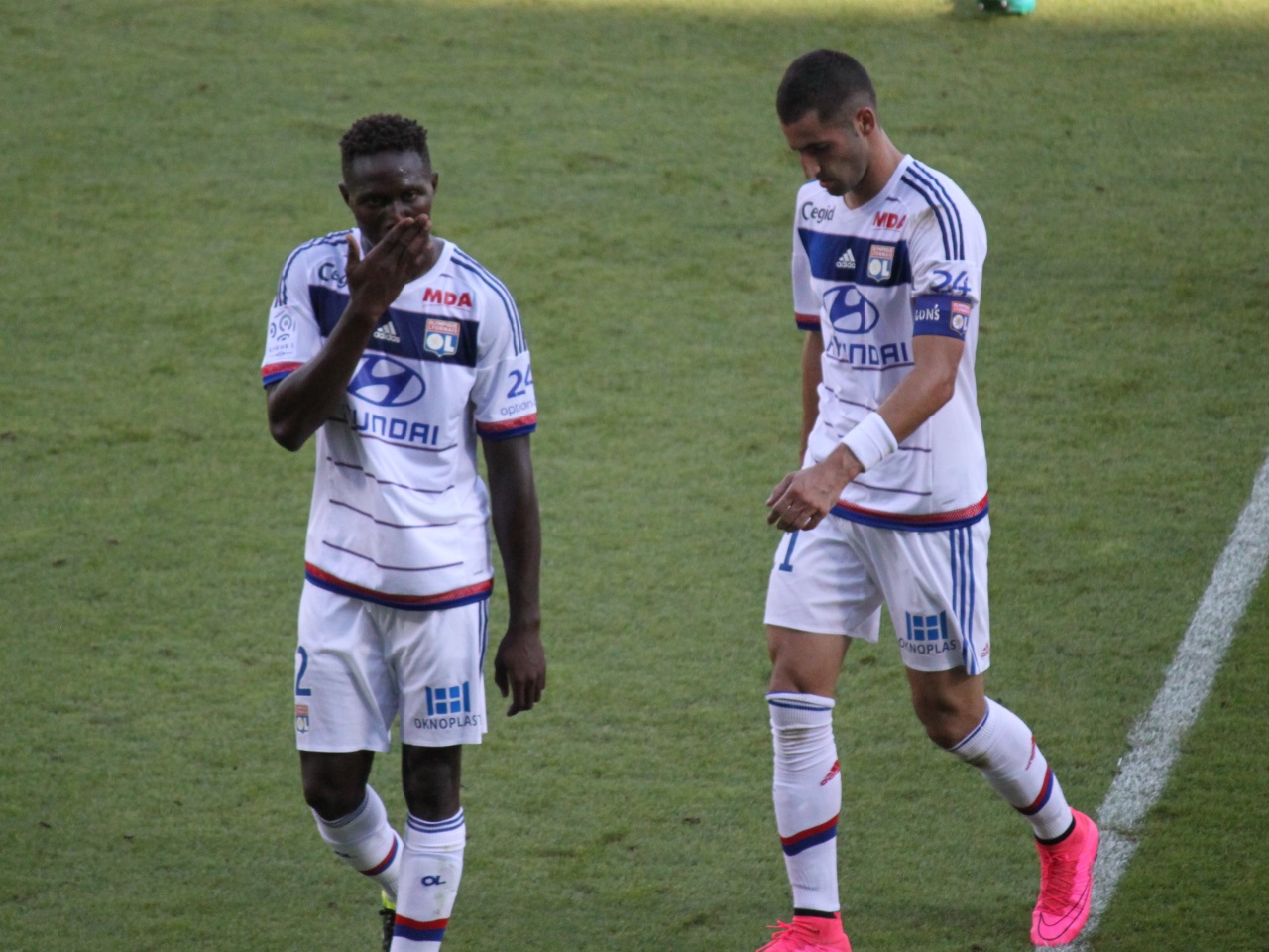 L'OL s'échoue en Corse (2-1) L'OL s'échoue en Corse (2-1)