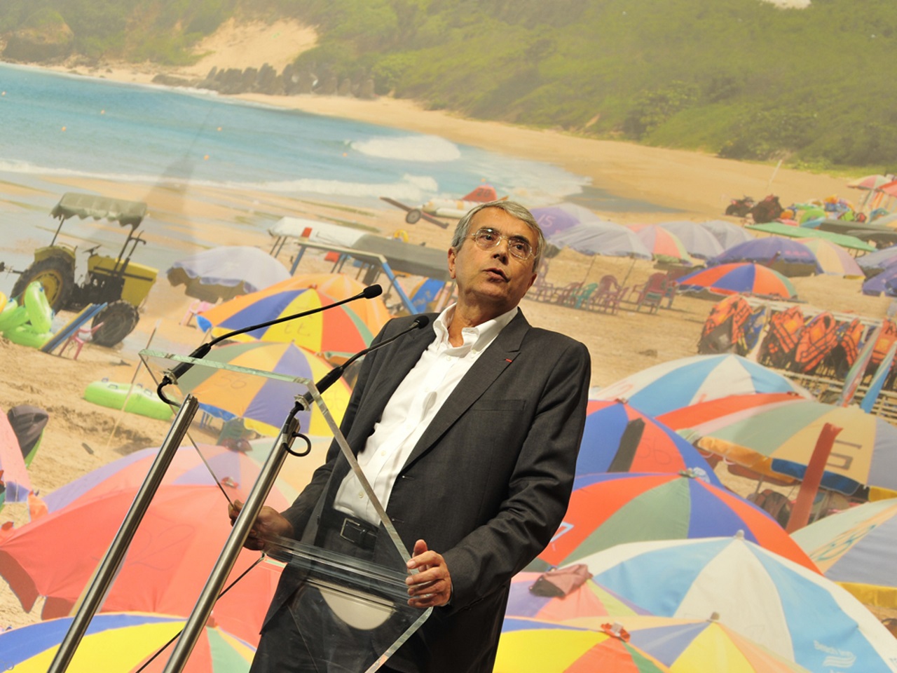 Rh&ocirc;ne-Alpes : l&rsquo;association CANOL a-t-elle raison de fustiger la gestion de Jean-Jack Queyranne ?