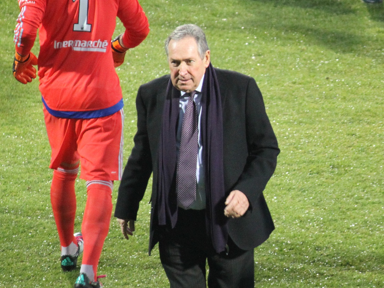 Gérard Houllier à l'OL à l'été 2016 ? Gérard Houllier à l'OL à l'été 2016 ?