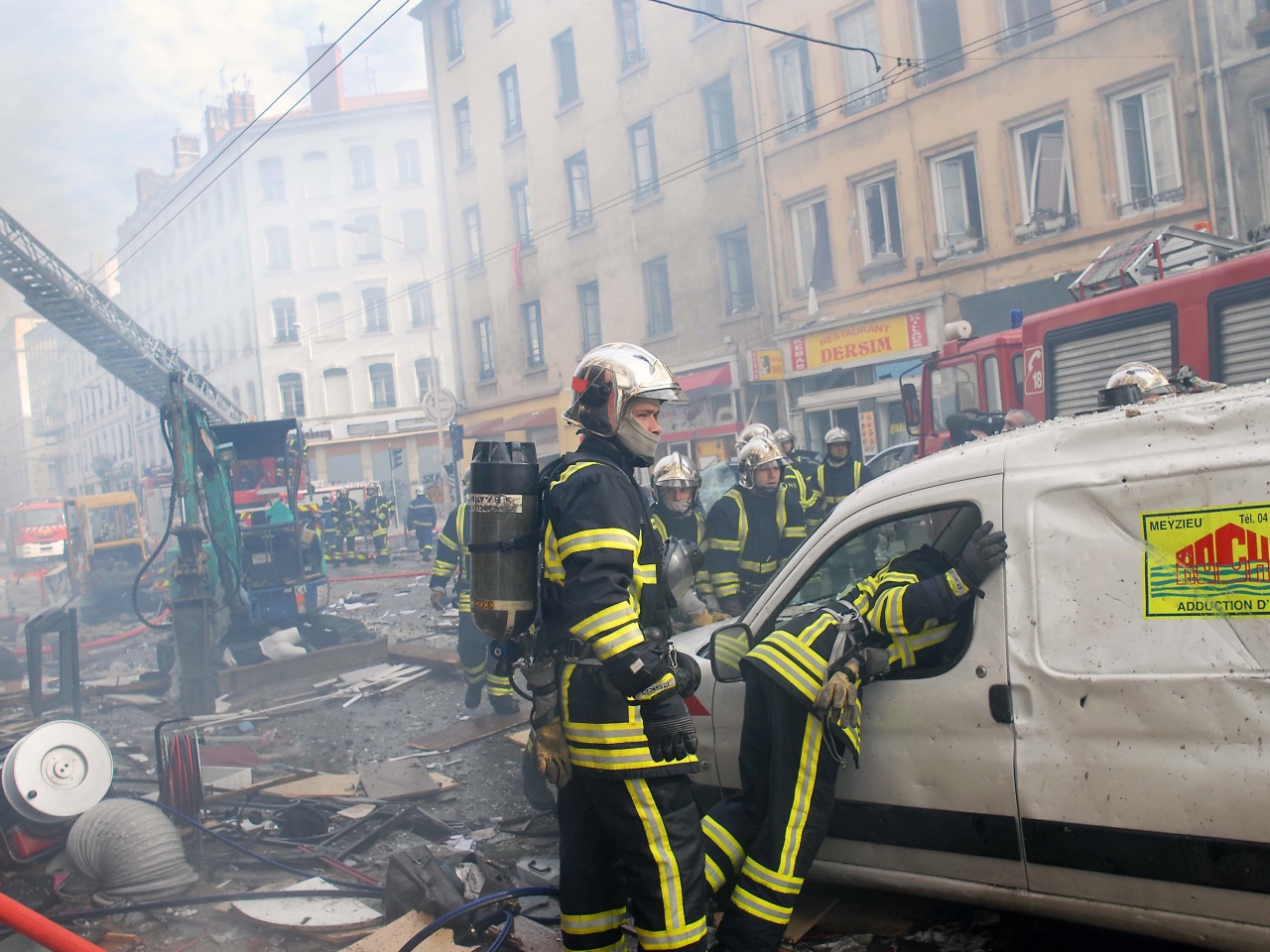 Explosion du cours Lafayette : hommage rendu au pompier décédé Explosion du cours Lafayette : hommage rendu au pompier décédé