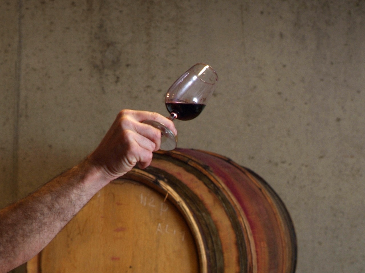 1800 bouteilles volées dans le Beaujolais : une partie du butin retrouvé 1800 bouteilles volées dans le Beaujolais : une partie du butin retrouvé