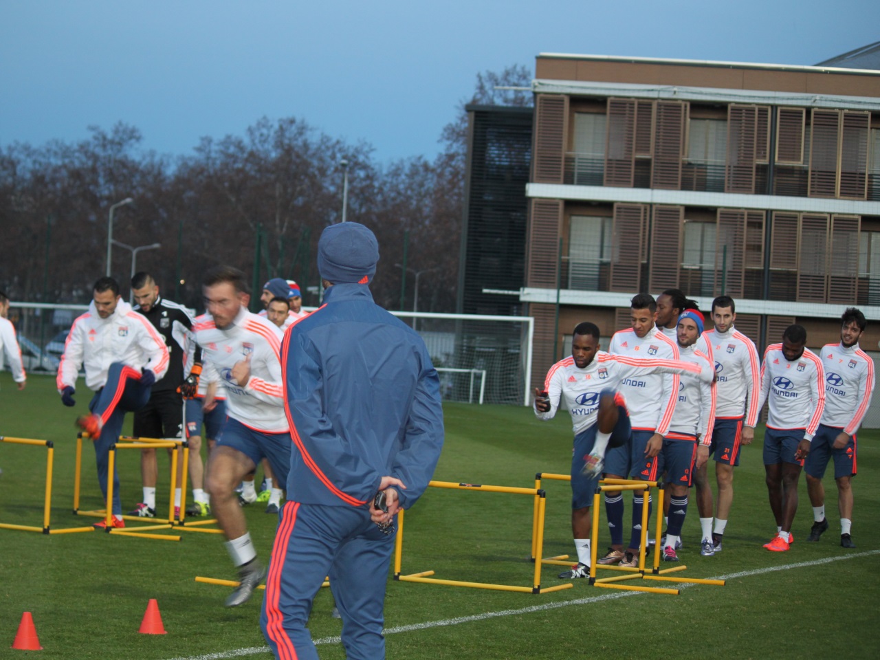 OL-Caen : Zakarie Labidi et Gaëtan Perrin dans le groupe lyonnais OL-Caen : Zakarie Labidi et Gaëtan Perrin dans le groupe lyonnais