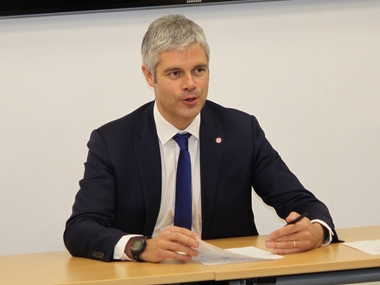 Laurent Wauquiez n'est plus maire du Puy-en-Velay Laurent Wauquiez n'est plus maire du Puy-en-Velay