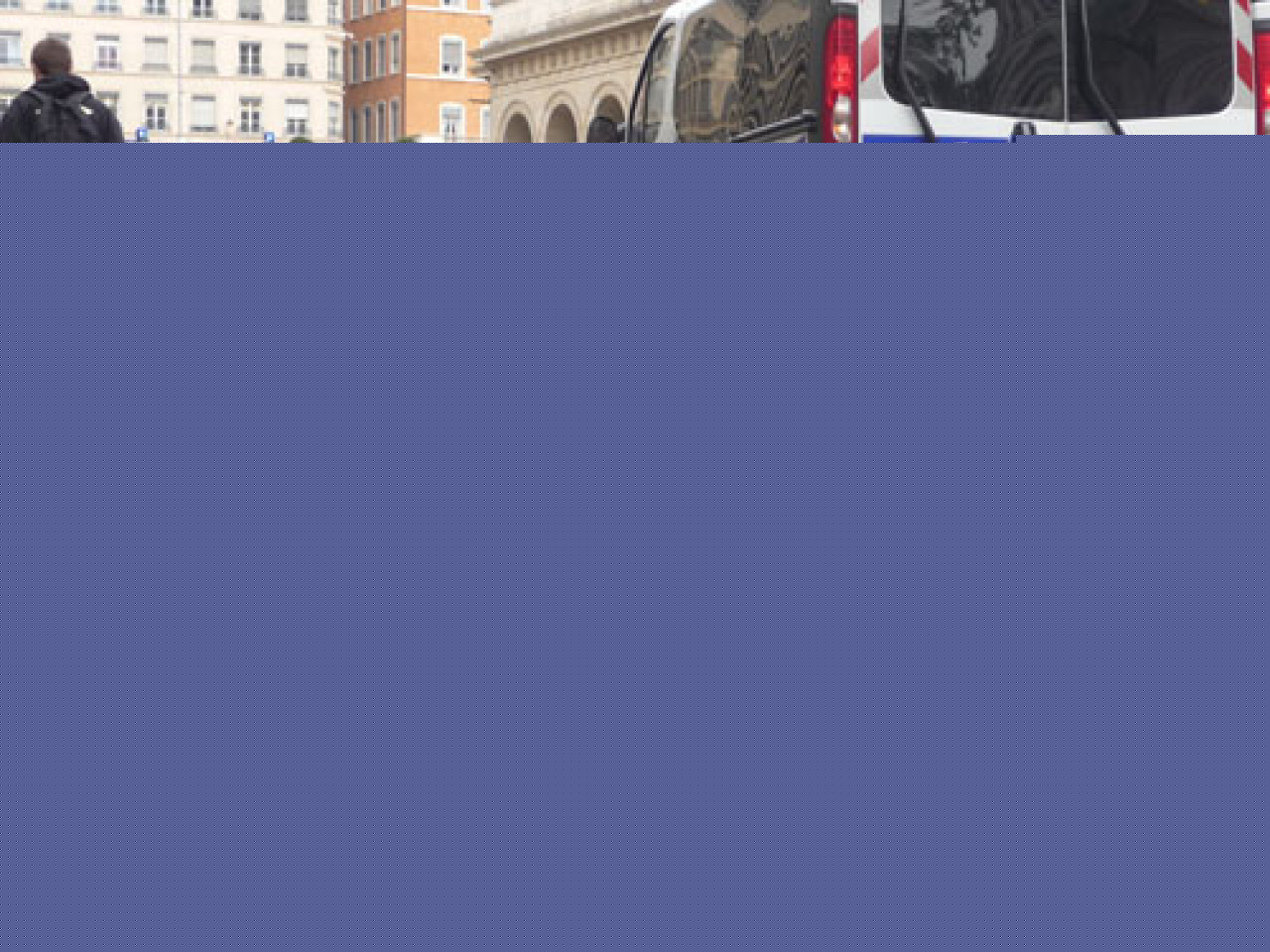 3 mois de prison avec sursis requis à l’encontre de 3 jeunes 3 mois de prison avec sursis requis à l’encontre de 3 jeunes