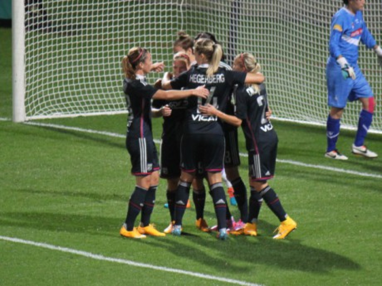 L'OL f&eacute;minin toujours invaincue apr&egrave;s sa victoire contre Juvisy (2-0)
