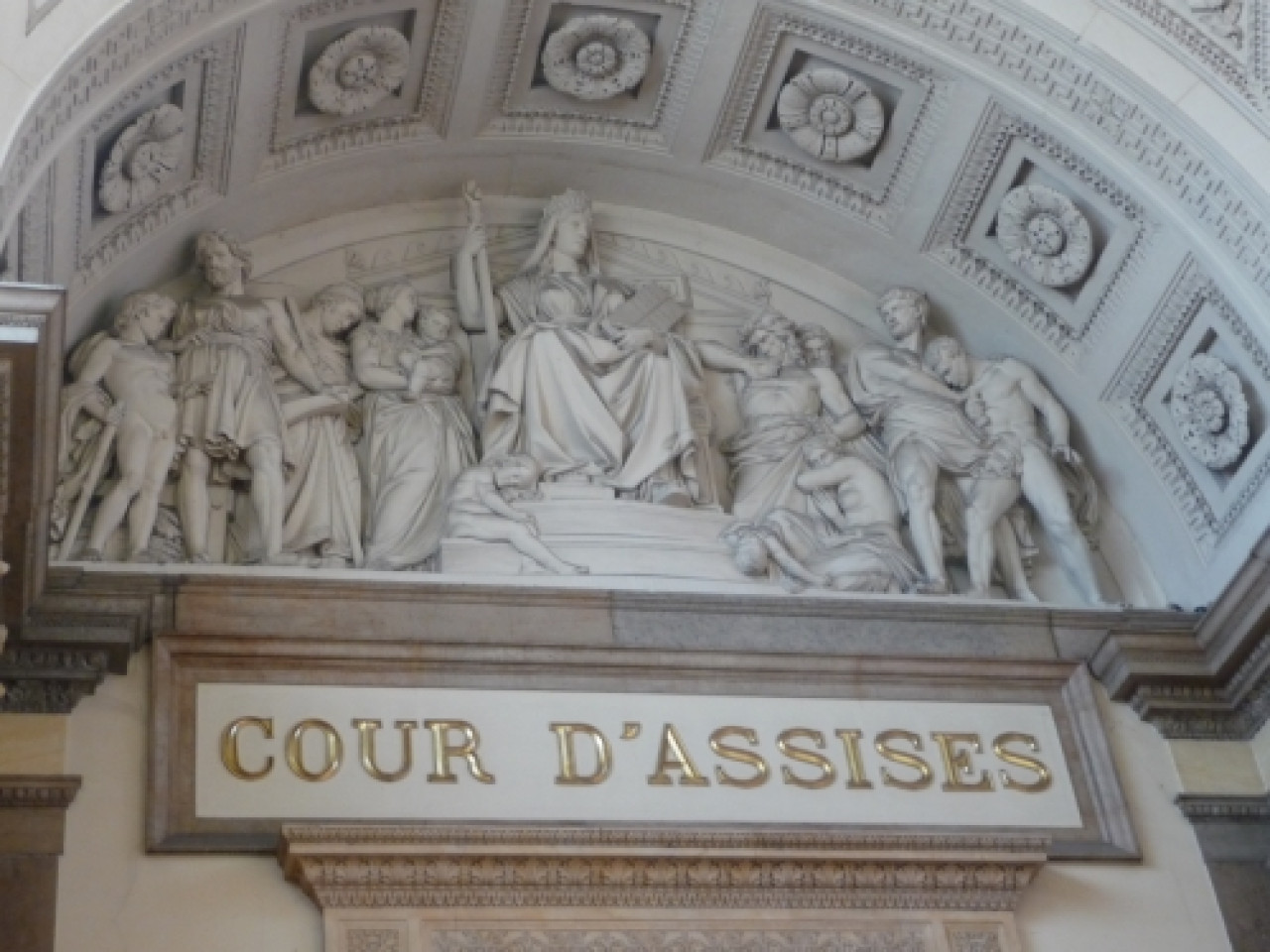 Acquittement devant la cour d’assises du Rhône Acquittement devant la cour d’assises du Rhône