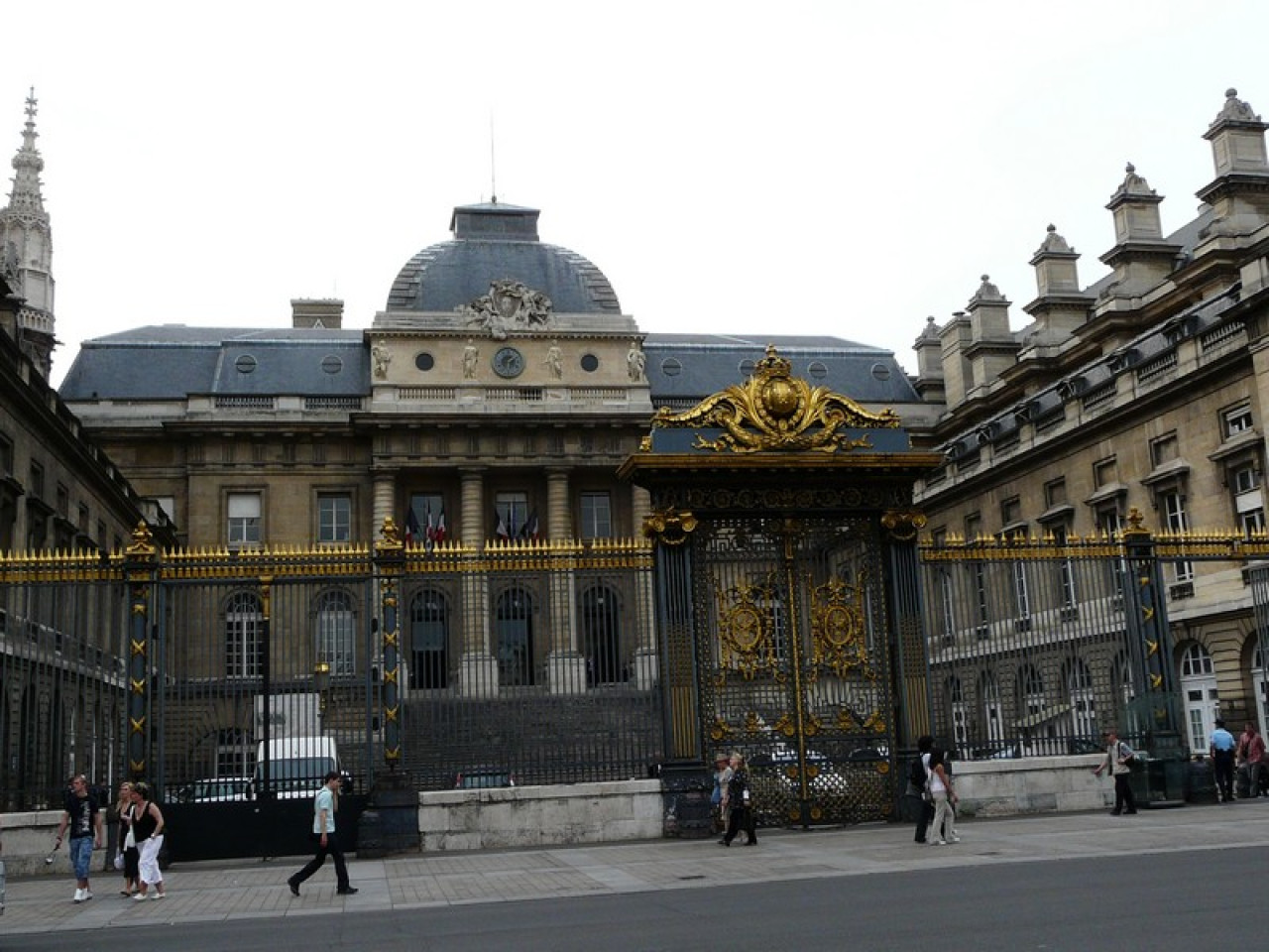 Affaire Soazig-Parassols/SNCF : le tribunal prendra sa décision le 27 mars Affaire Soazig-Parassols/SNCF : le tribunal prendra sa décision le 27 mars