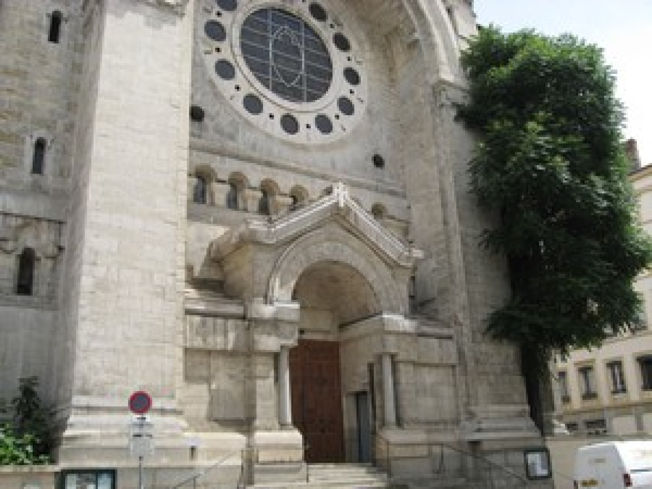 Bientôt une nouvelle Eglise à Vaulx-en-Velin Bientôt une nouvelle Eglise à Vaulx-en-Velin