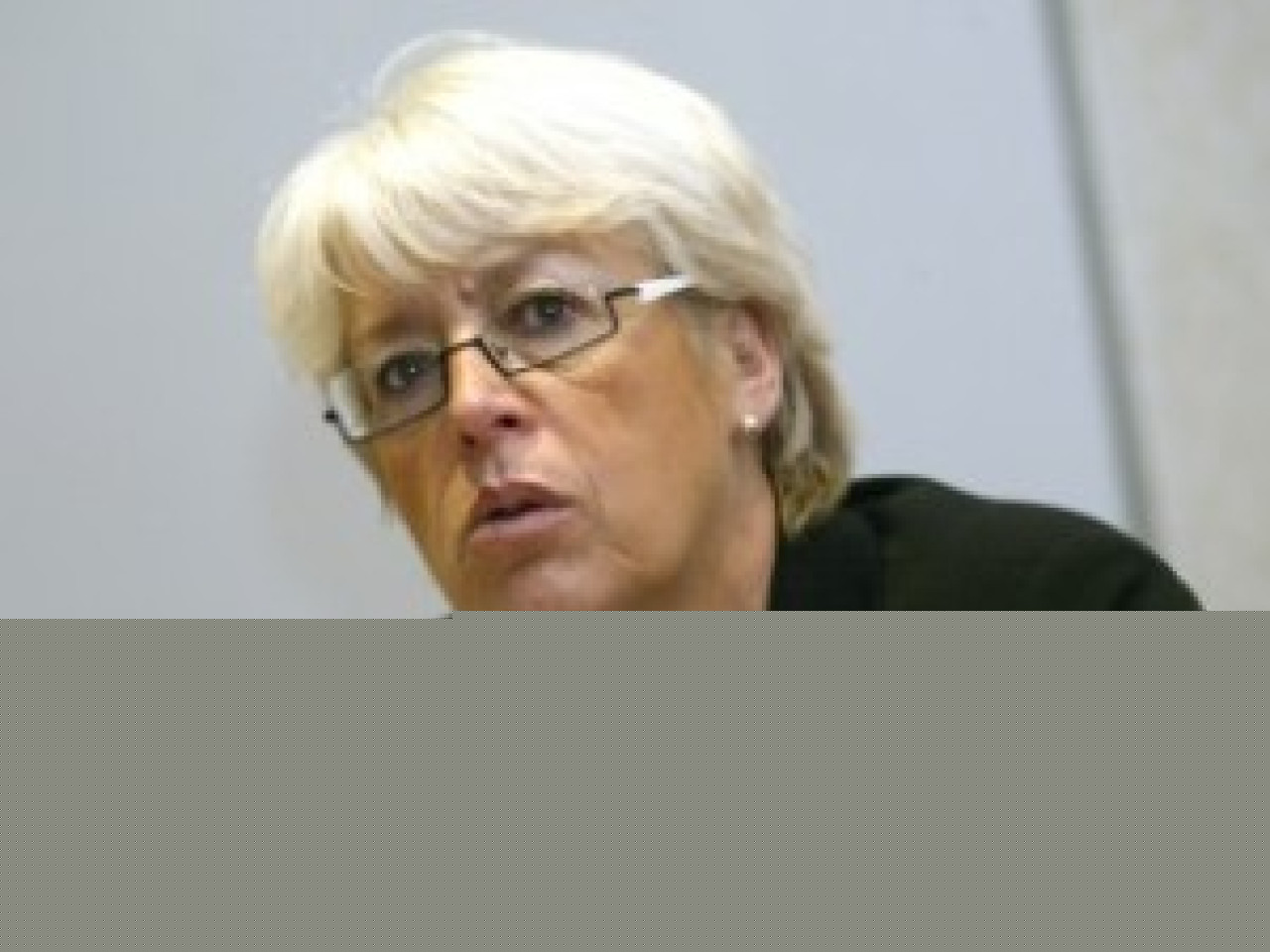 Christiane Demont&egrave;s pourrait sauver son fauteuil de maire