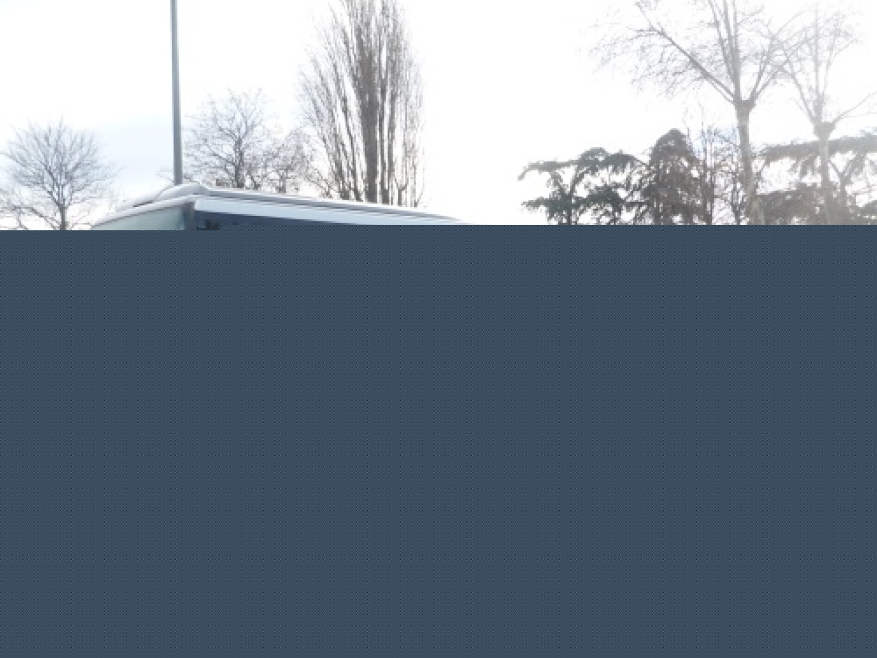 Deux élèves âgés de 11 ans éjectés de leur bus scolaire dans le Beaujolais Deux élèves âgés de 11 ans éjectés de leur bus scolaire dans le Beaujolais