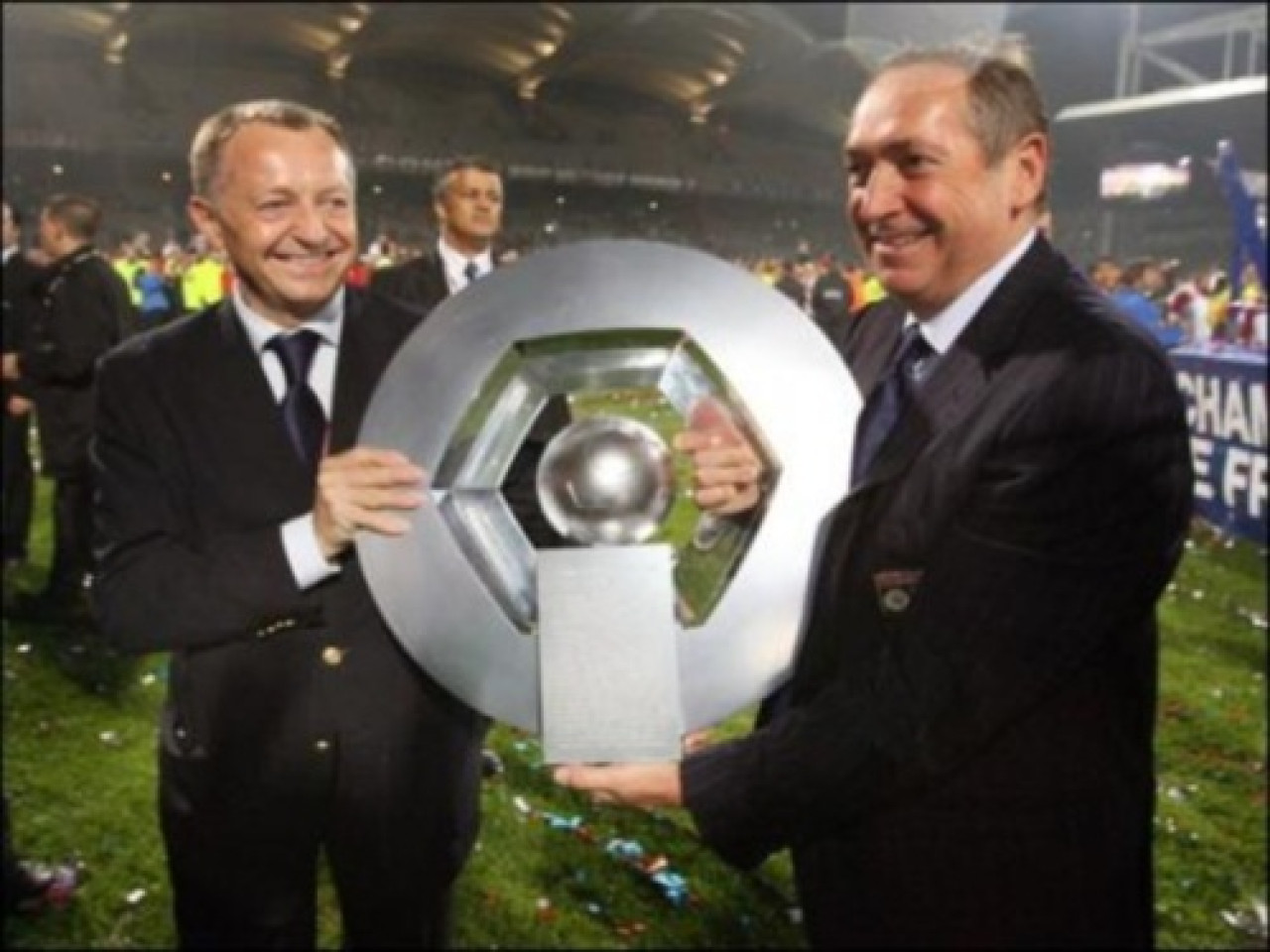 Football : Retour en Angleterre pour Gérard Houllier? Football : Retour en Angleterre pour Gérard Houllier?