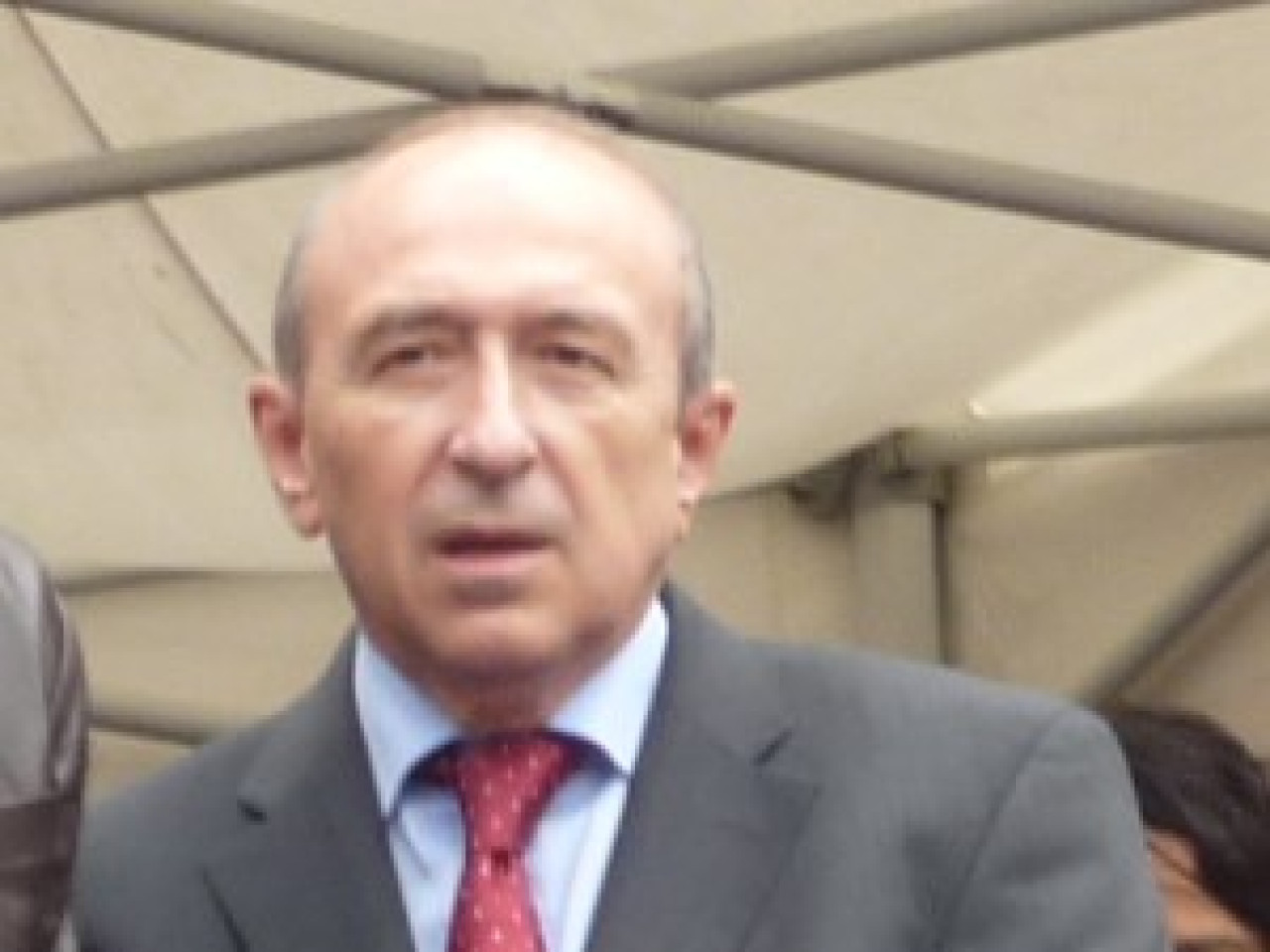Gérard Collomb termine ses vœux aux Halles Paul-Bocuse Gérard Collomb termine ses vœux aux Halles Paul-Bocuse