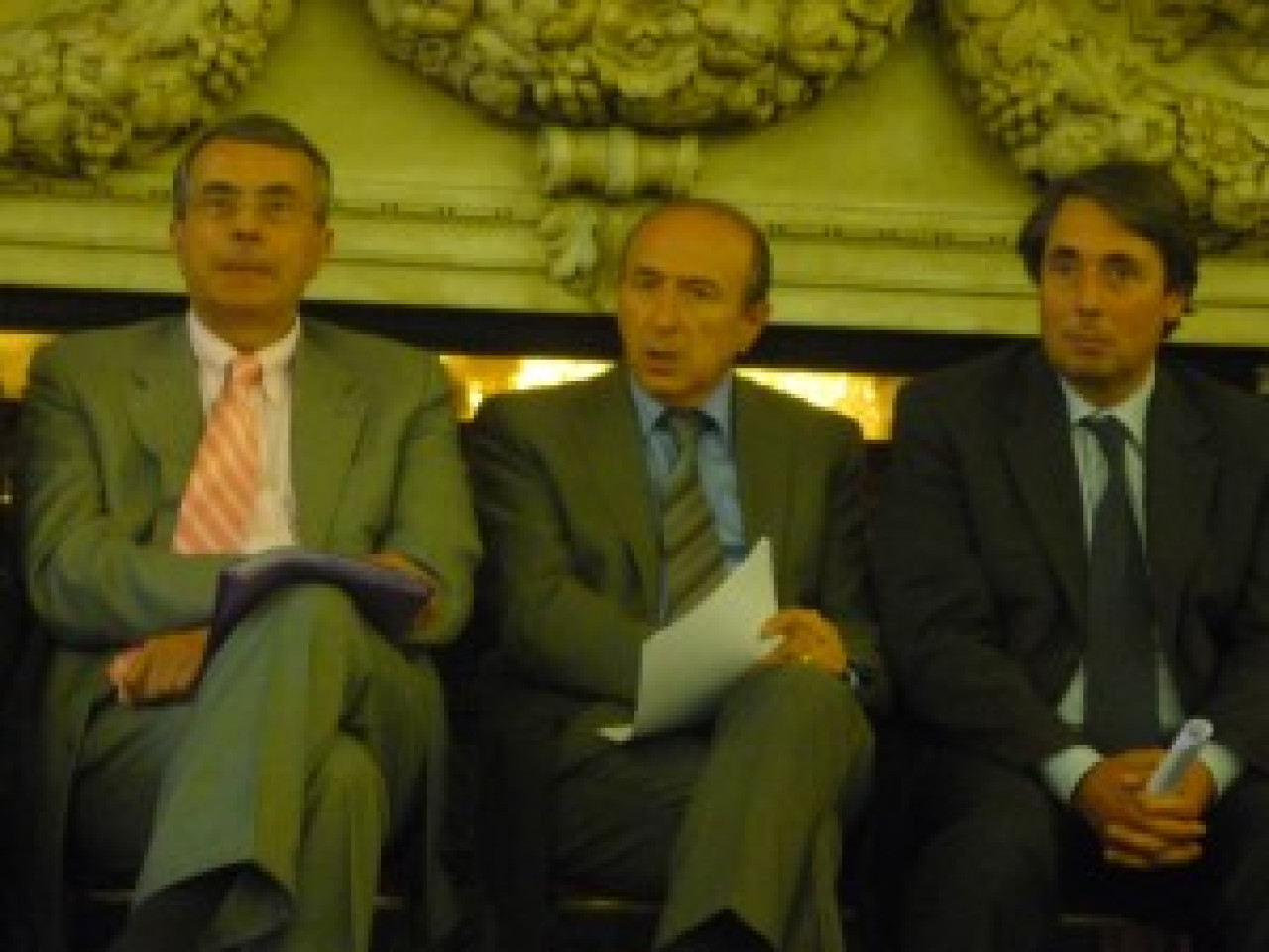 Gérard Collomb veut ouvrir le Parti Socialiste Gérard Collomb veut ouvrir le Parti Socialiste