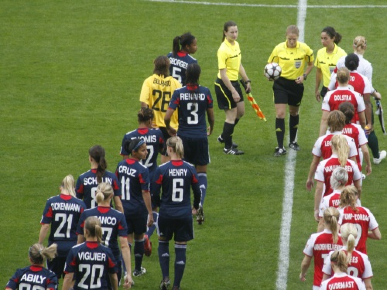 L'OL f&eacute;minin face &agrave; son plus grand adversaire samedi soir