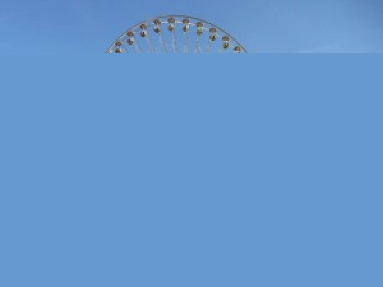 L’installation de la Grande Roue à Lyon L’installation de la Grande Roue à Lyon