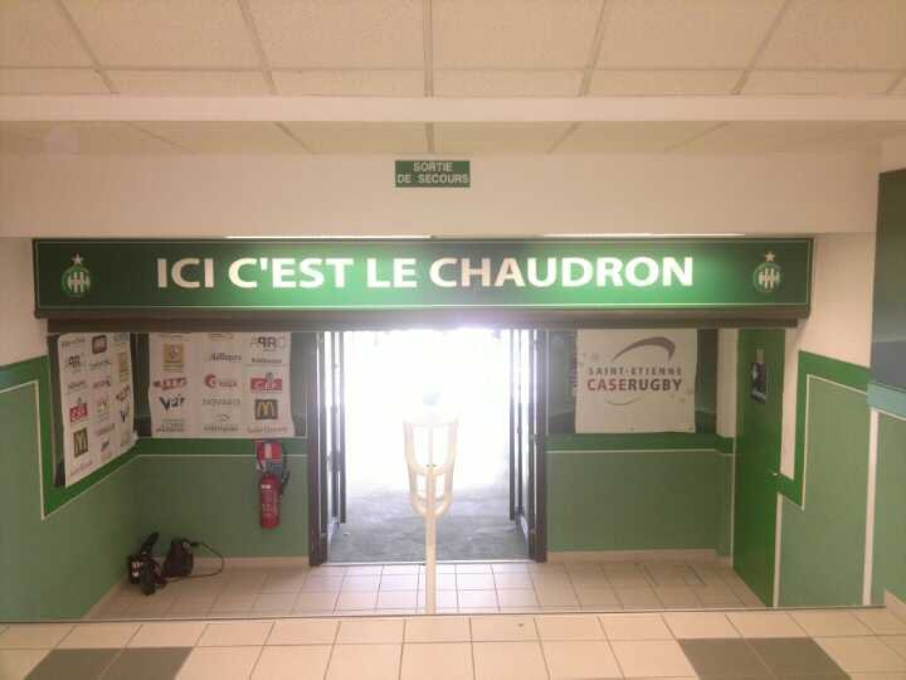 Le groupe lyonnais à Saint-Etienne Le groupe lyonnais à Saint-Etienne