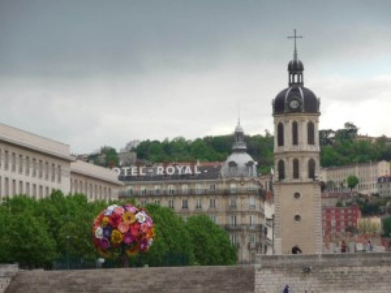Le printemps arrive et avec lui les attractions touristiques estivales Le printemps arrive et avec lui les attractions touristiques estivales