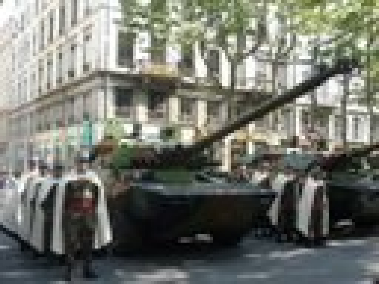 Les c&eacute;l&eacute;brations de la F&ecirc;te nationale ont d&eacute;but&eacute; lundi matin &agrave; Lyon