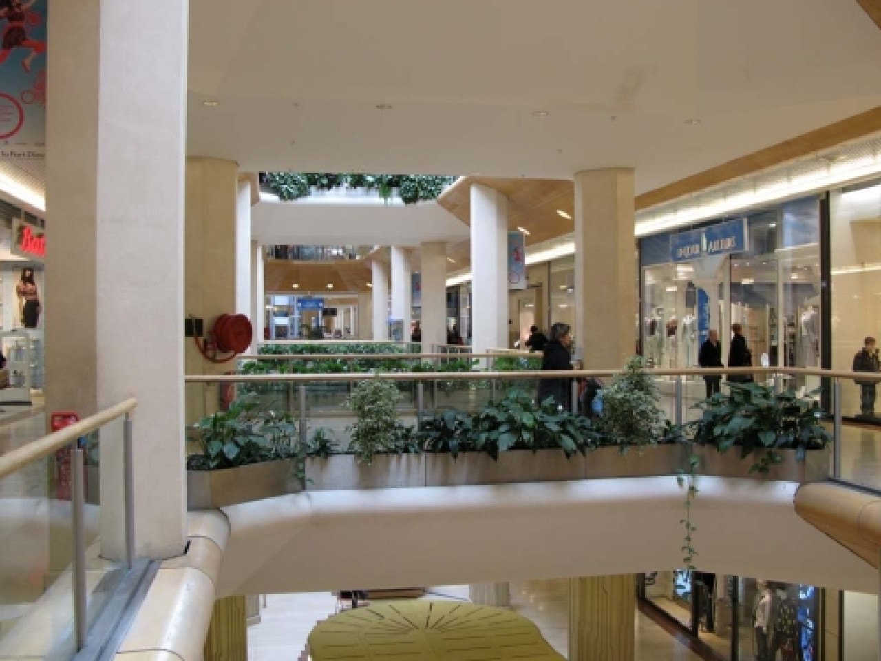 Les centres commerciaux de l’agglomération sont ouverts en ce lundi de Pâques Les centres commerciaux de l’agglomération sont ouverts en ce lundi de Pâques