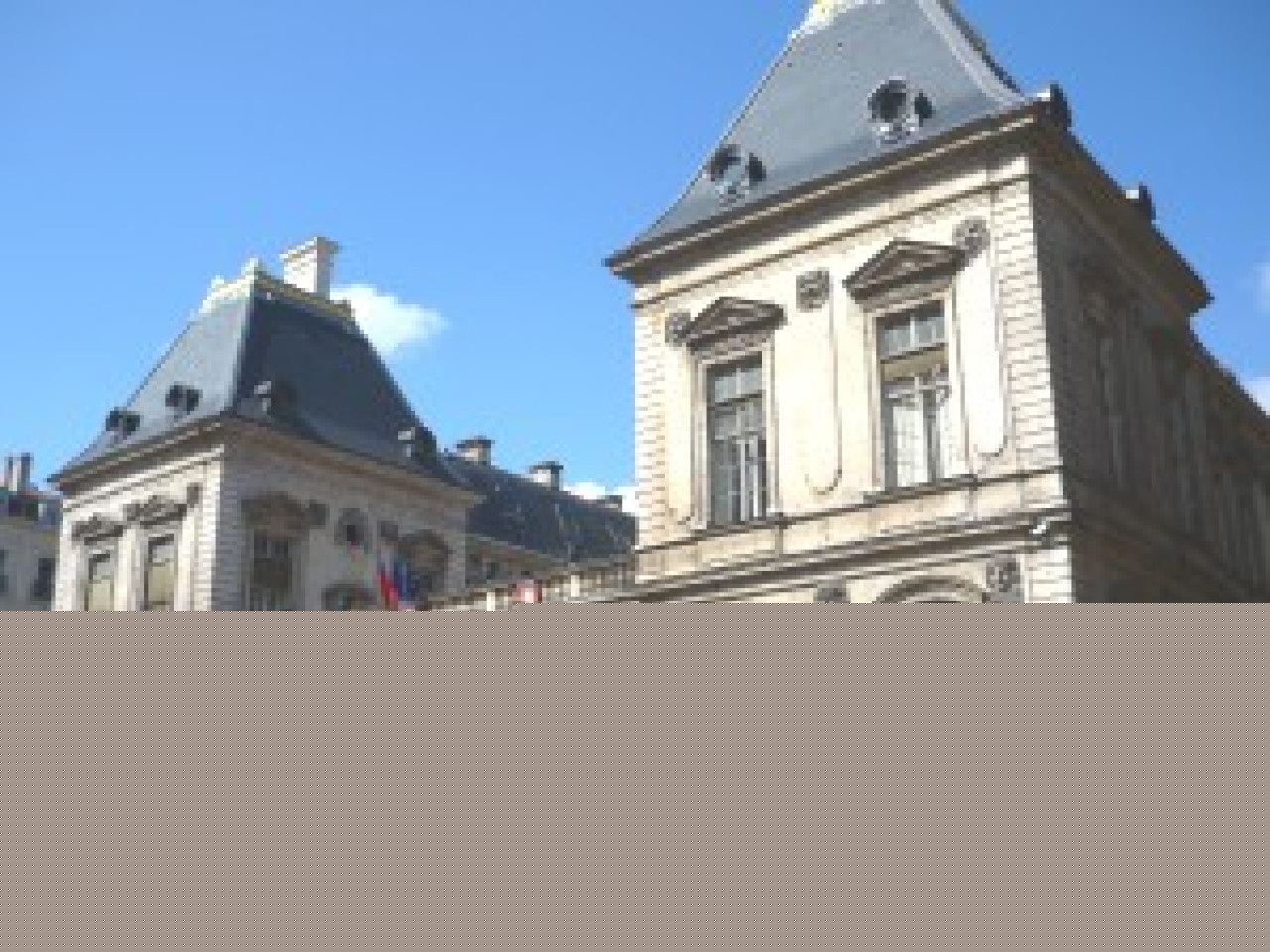 Les po&egrave;mes succ&egrave;dent aux messages d&rsquo;amour