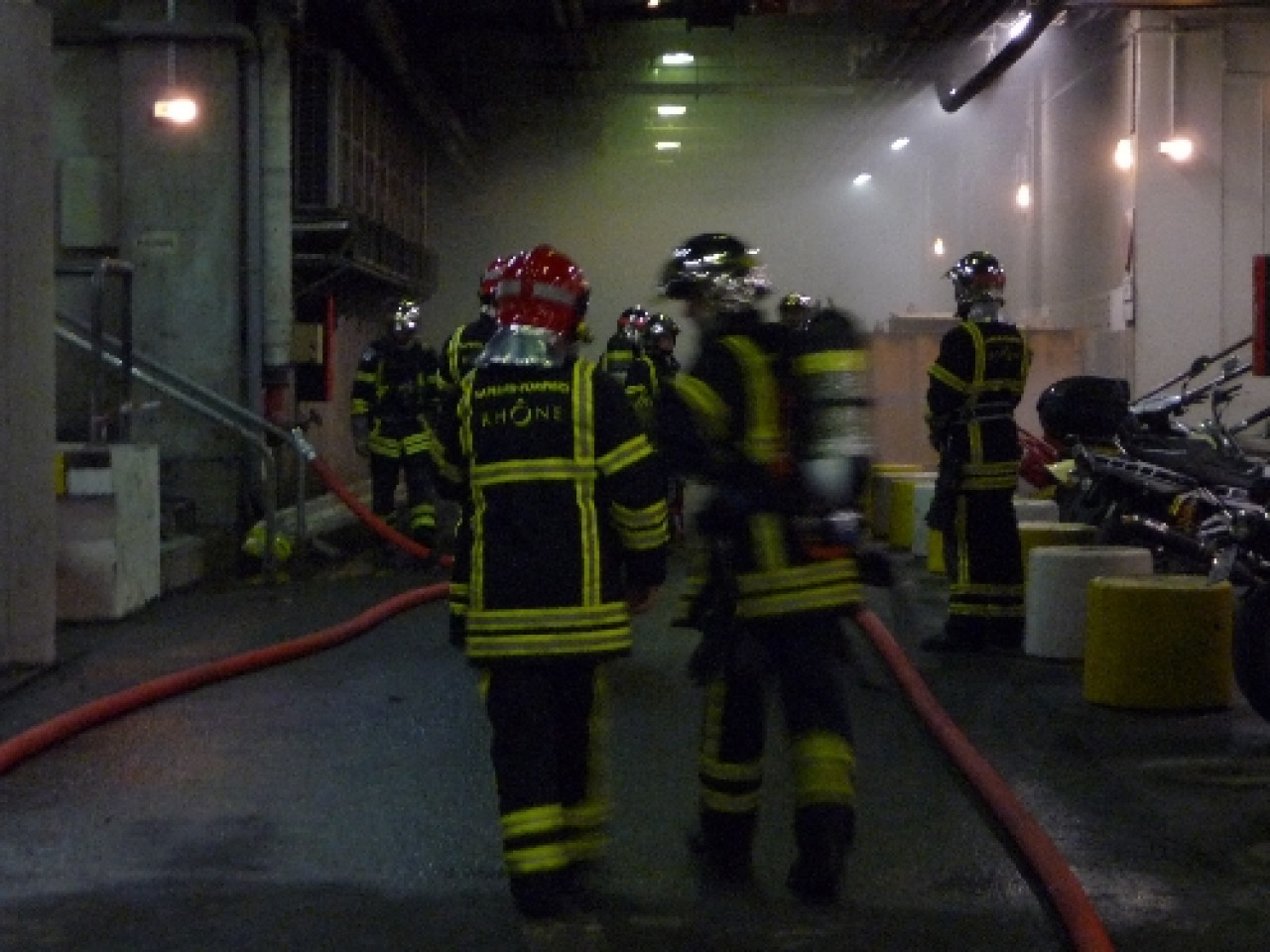 Les pompiers du Rhône ont rendez-vous mardi matin avec Michel Mercier Les pompiers du Rhône ont rendez-vous mardi matin avec Michel Mercier