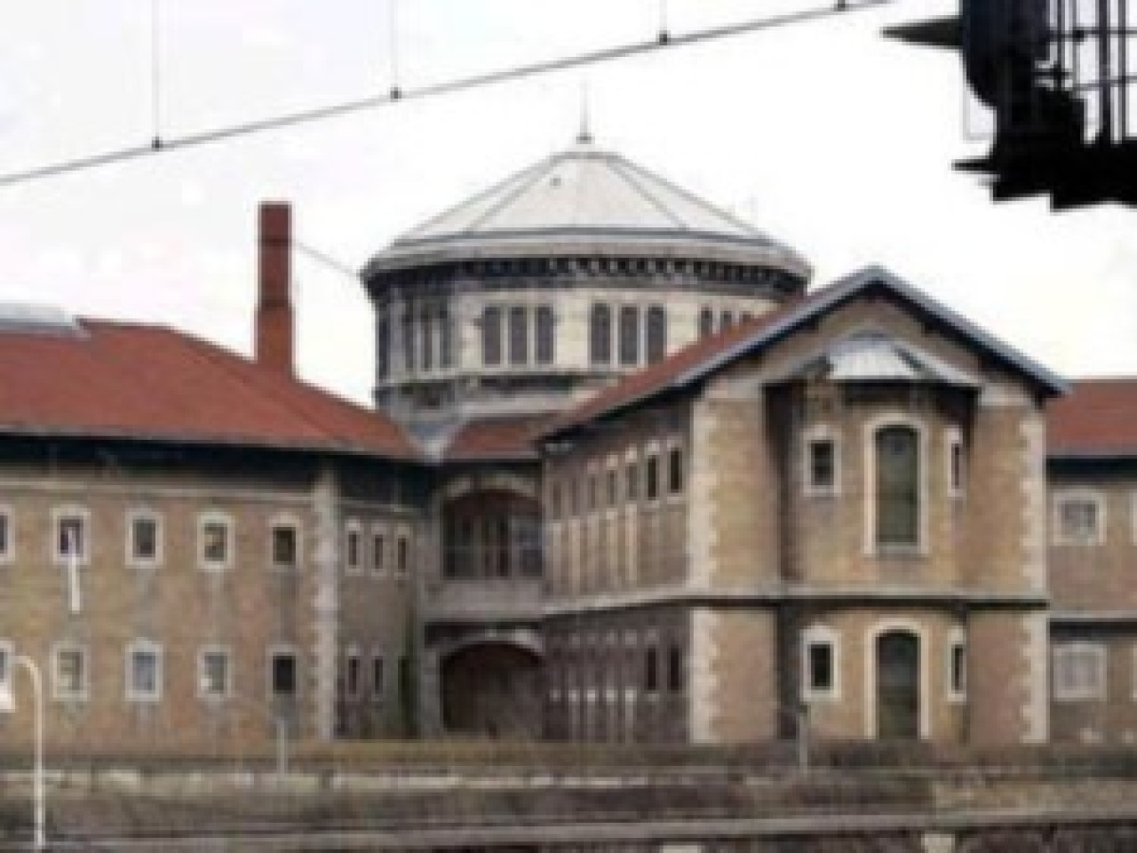 Les prisons Saint Paul-Saint Joseph vont trouver preneurs