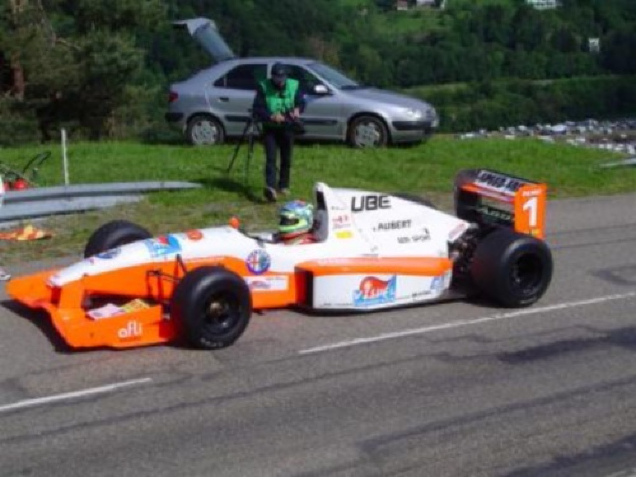 Lionel Régal se tue, lors d’une course automobile Lionel Régal se tue, lors d’une course automobile