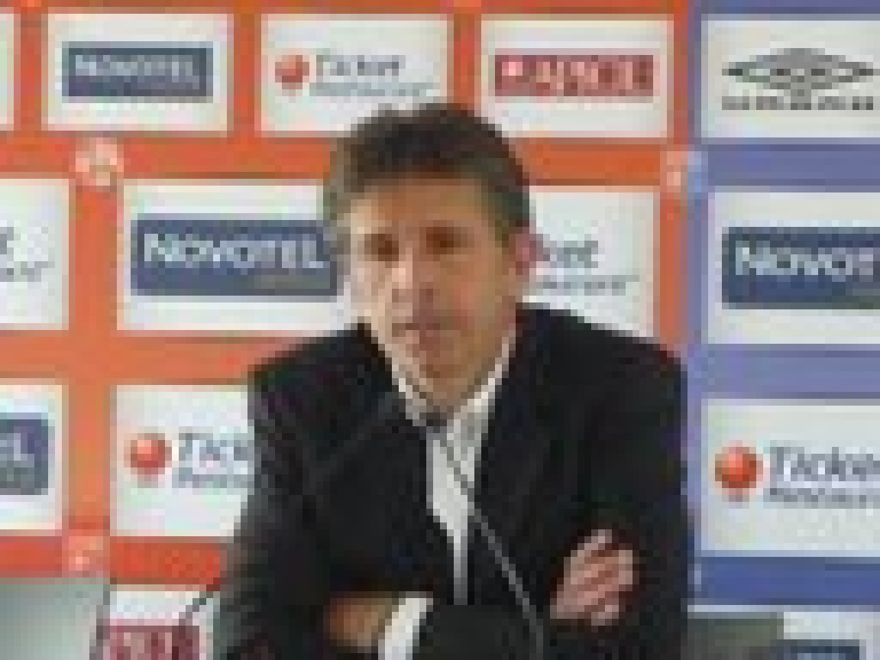 Football: Lyon s&rsquo;enfonce 