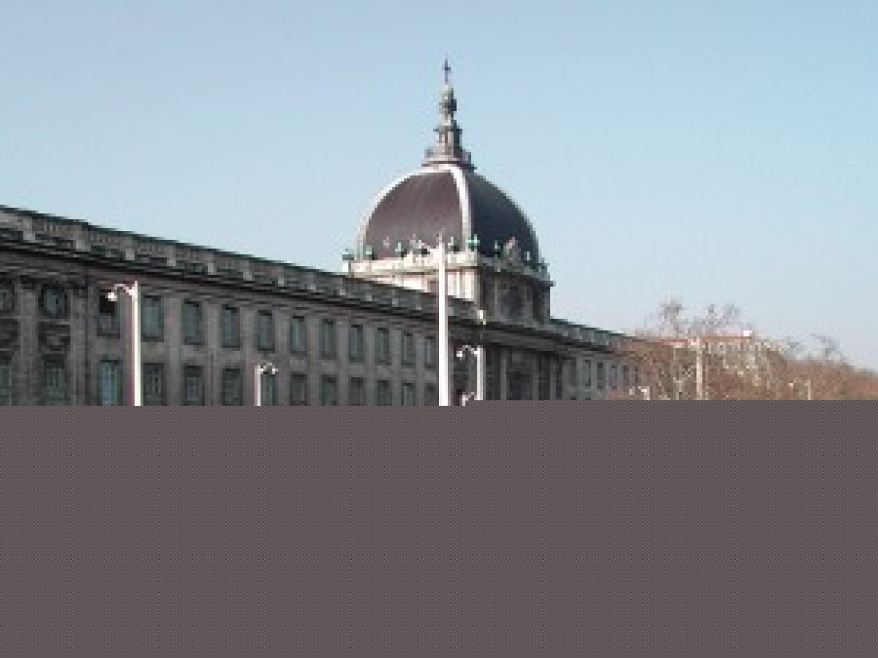 Mise en cause d'une infirmière après le décès d’une donneuse de plasma à l’Hôtel-Dieu Mise en cause d'une infirmière après le décès d’une donneuse de plasma à l’Hôtel-Dieu