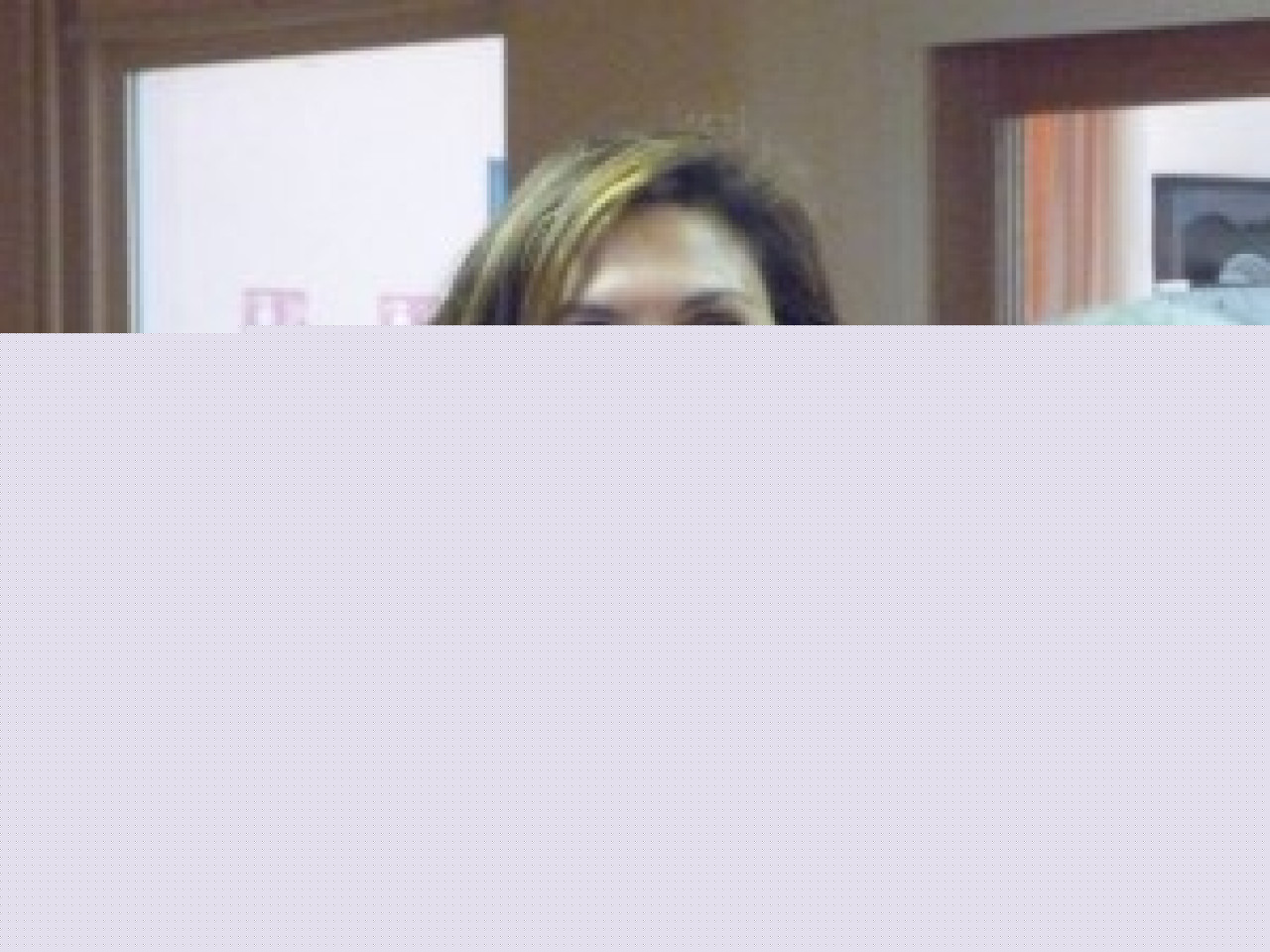 Nora Berra rend visite aux personnes âgées à Villeurbanne