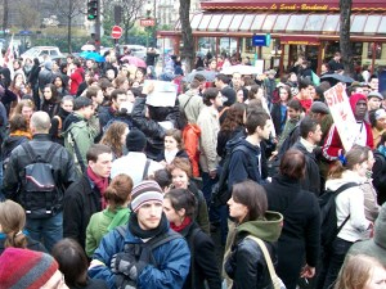 Nouvelle mobilisation en soutien à la population palestinienne en fin d’après-midi à Lyon Nouvelle mobilisation en soutien à la population palestinienne en fin d’après-midi à Lyon