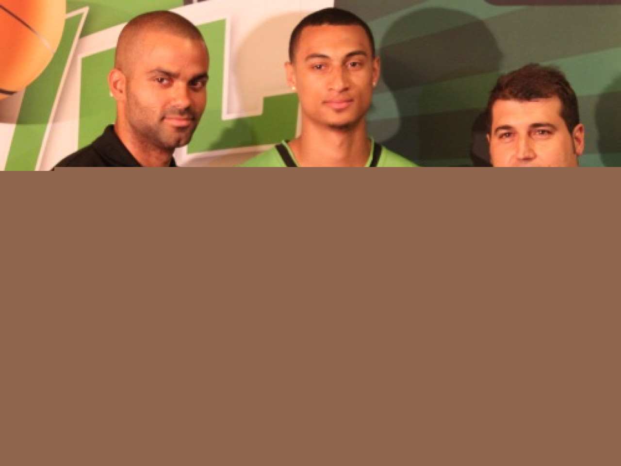 On conna&icirc;t le maillot de l'ASVEL 2011-2012