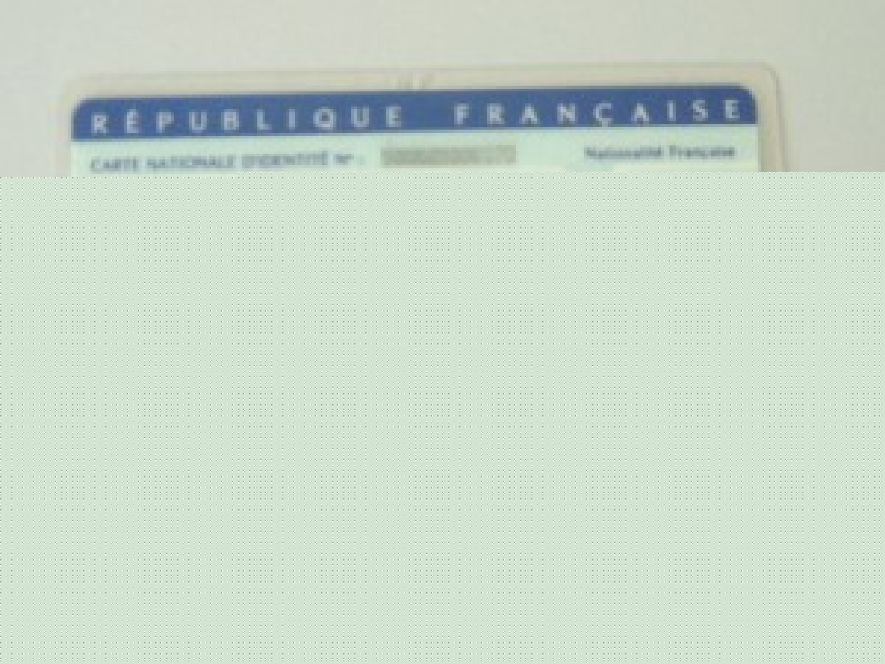 Pensez &agrave; renouveler vos papiers d&rsquo;identit&eacute;