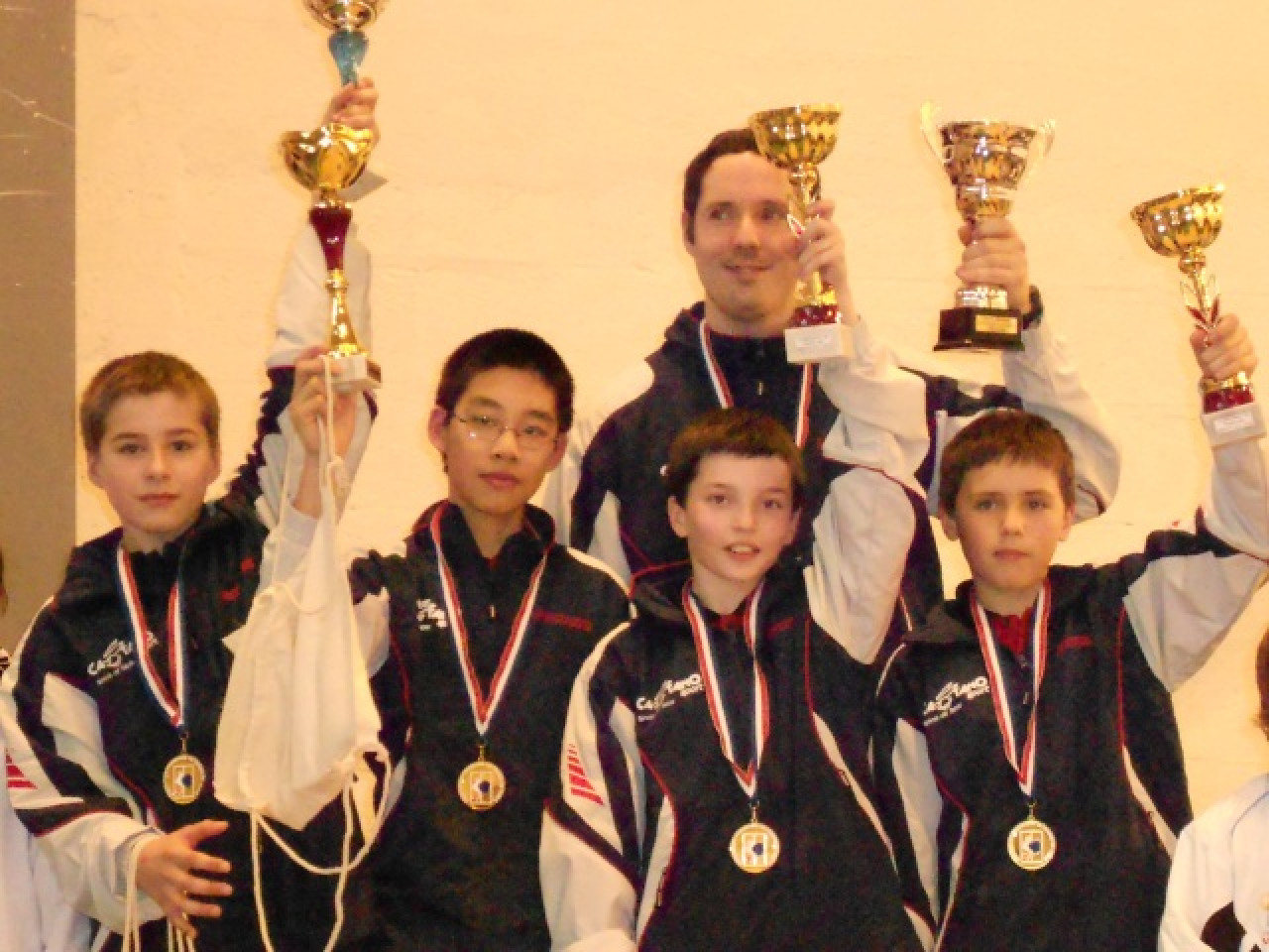 Tennis de table: les minimes Rhônalpins champions de France des Régions Tennis de table: les minimes Rhônalpins champions de France des Régions