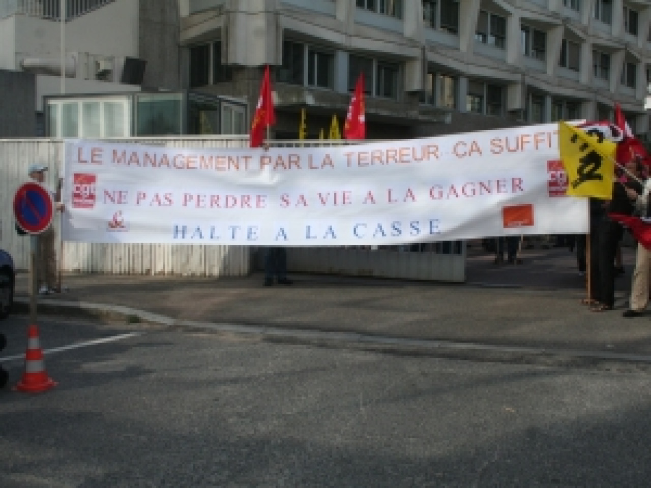 Un deuxi&egrave;me rassemblement en deux jours pour les salari&eacute;s de France Telecom