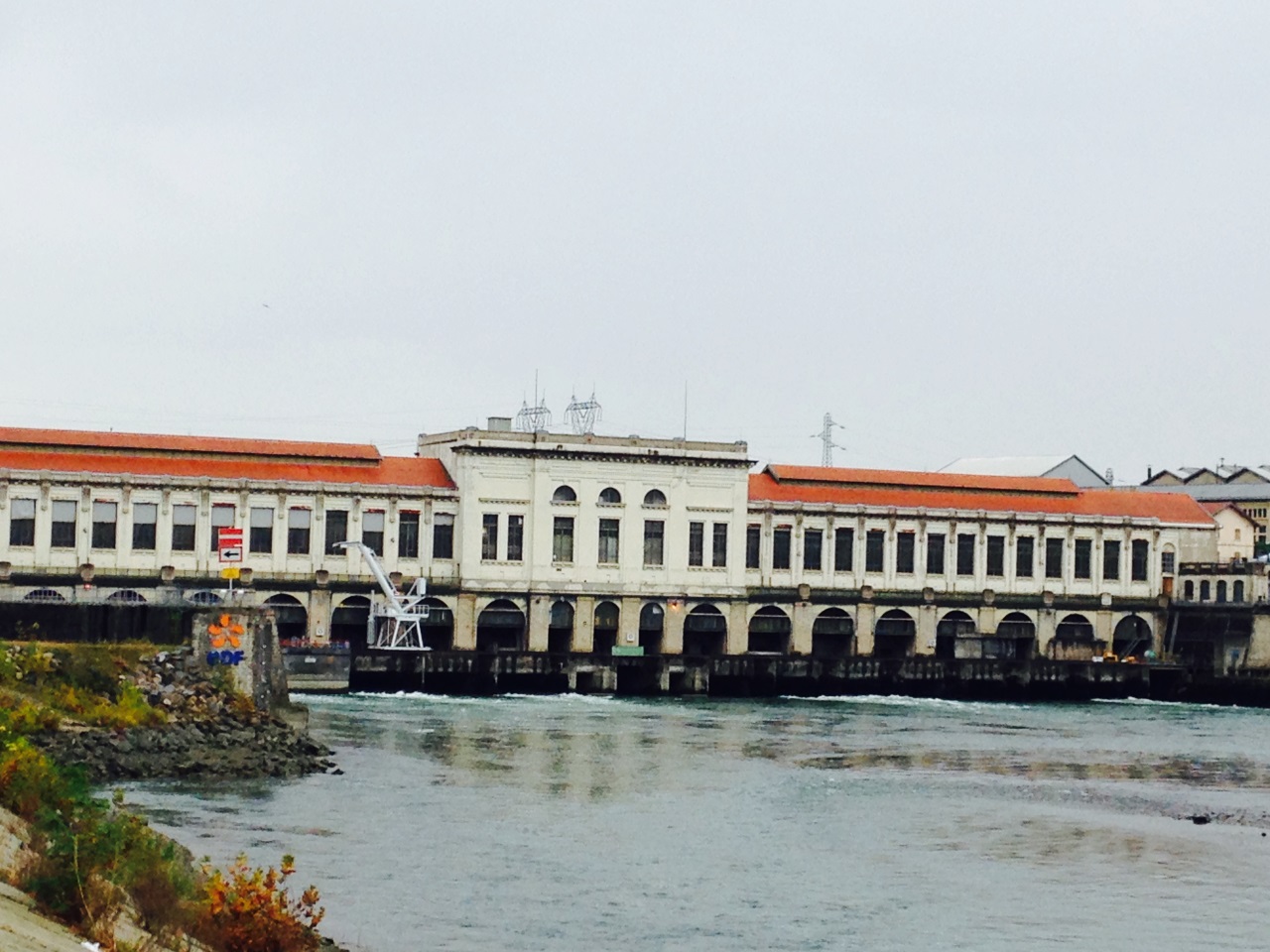 La production stoppée au barrage de Cusset suite à un mouvement de grève