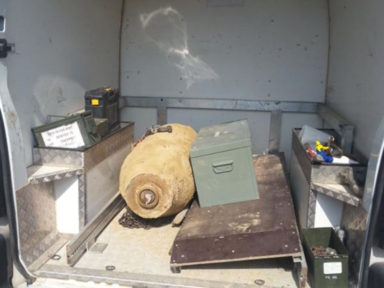 Une nouvelle bombe a &eacute;t&eacute; d&eacute;couverte &agrave; V&eacute;nissieux