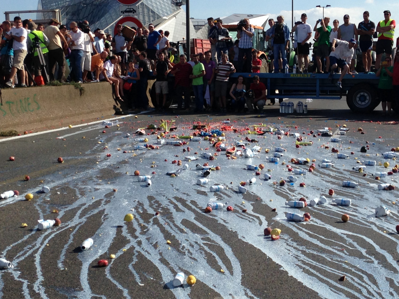 Rhône-Alpes : les éleveurs menacent de bloquer les usines de produits laitiers