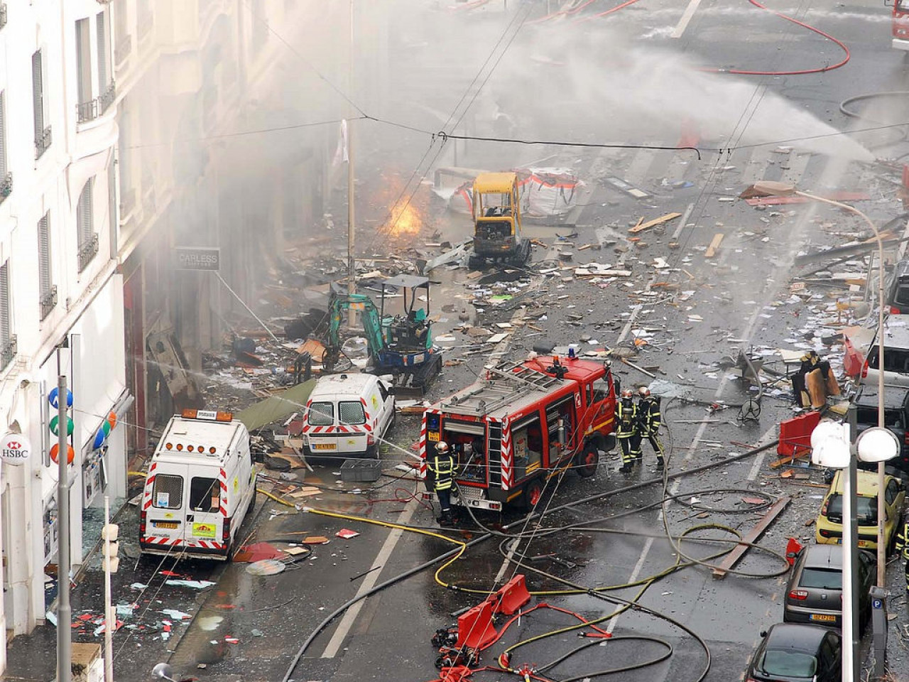 Explosion du cours Lafayette : trois entreprises condamnées et une relaxe en appel Explosion du cours Lafayette : trois entreprises condamnées et une relaxe en appel