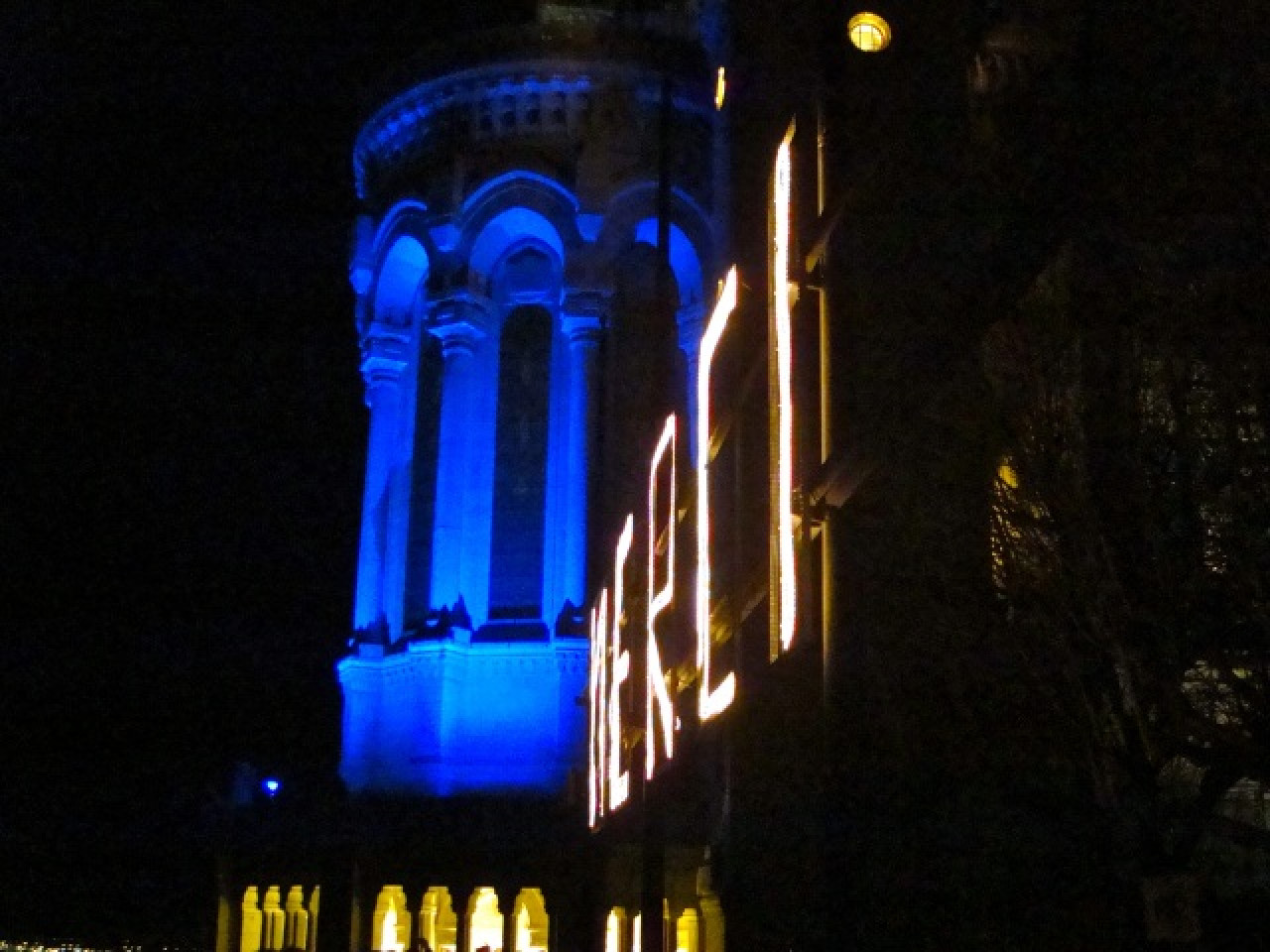 F&ecirc;te des Lumi&egrave;res annul&eacute;e : comment la Ville de Lyon transforme l'&eacute;v&eacute;nement