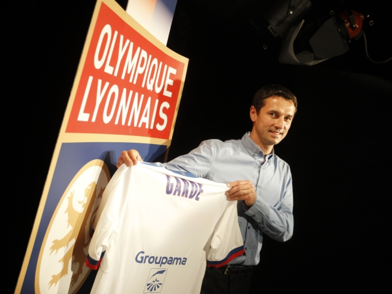 OL : Rémi Garde à Lyon pour deux années supplémentaires OL : Rémi Garde à Lyon pour deux années supplémentaires