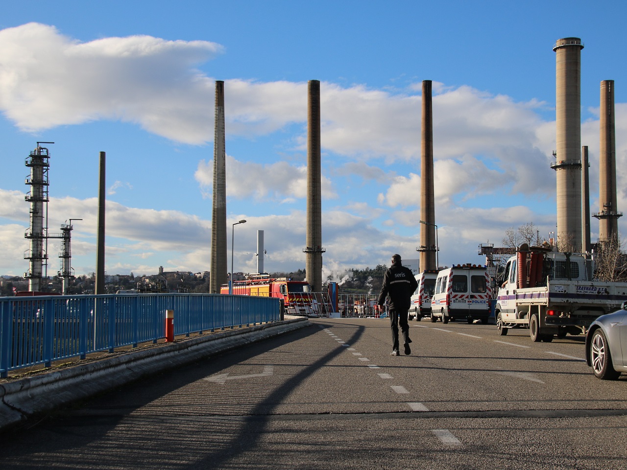 Feyzin parmi les cibles potentielles des terroristes en France Feyzin parmi les cibles potentielles des terroristes en France
