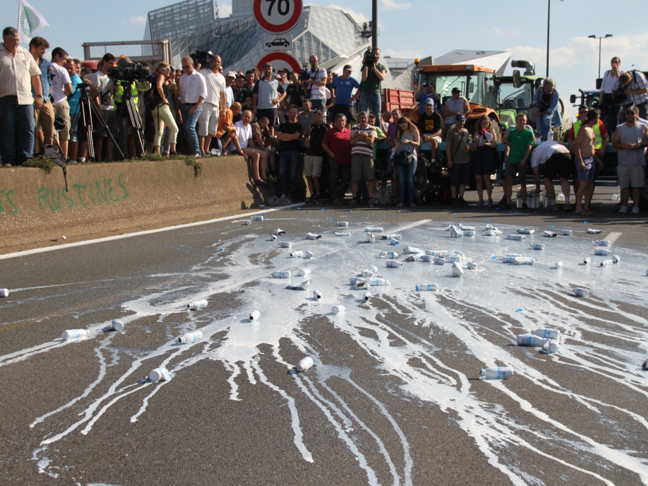 Radar disparu à Pierre-Bénite : la piste des agriculteurs en colère réactivée ? Radar disparu à Pierre-Bénite : la piste des agriculteurs en colère réactivée ?
