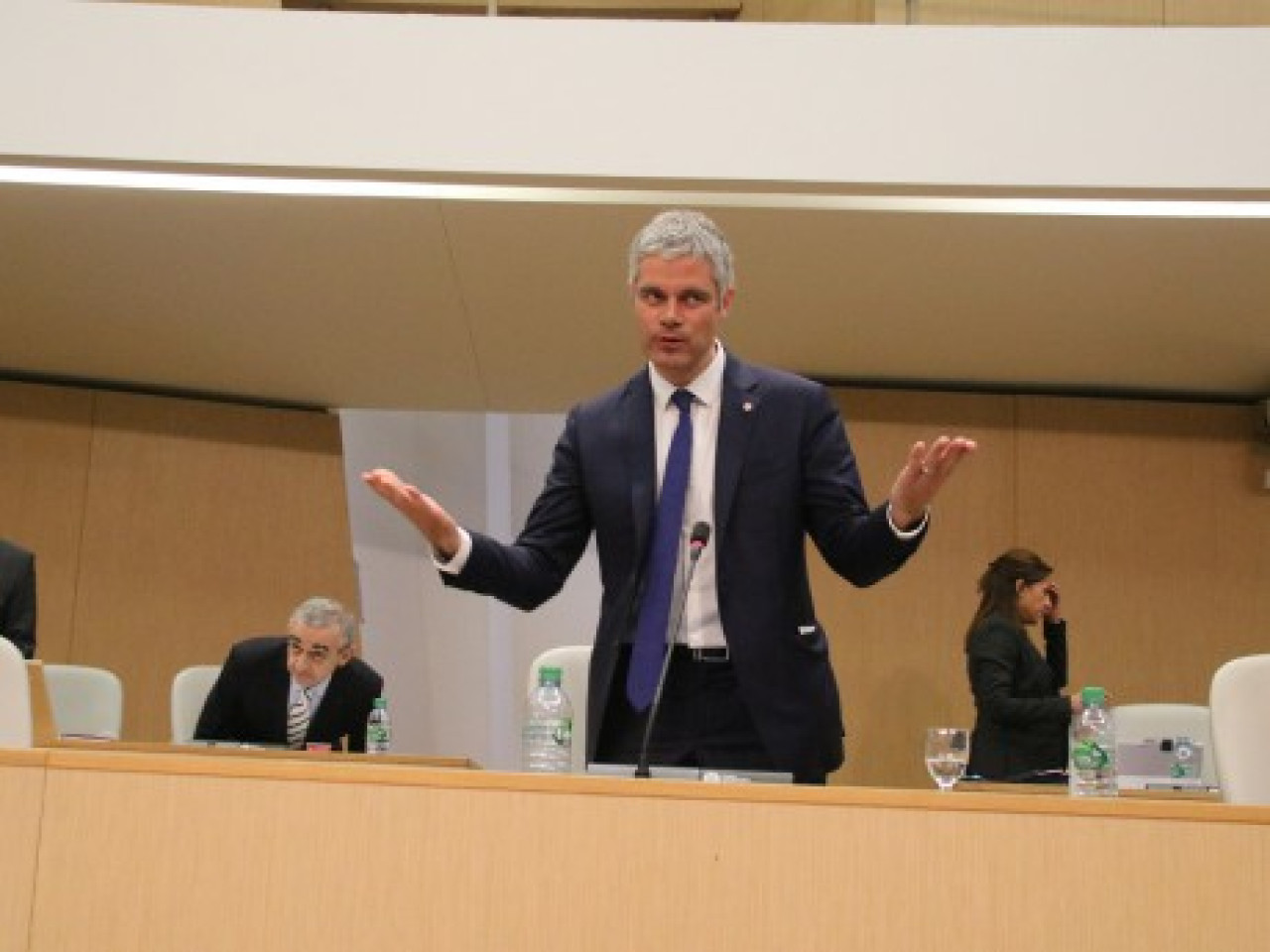 Auvergne-Rhône-Alpes : Laurent Wauquiez va sécher le séminaire sur l’emploi prévu à Matignon Auvergne-Rhône-Alpes : Laurent Wauquiez va sécher le séminaire sur l’emploi prévu à Matignon